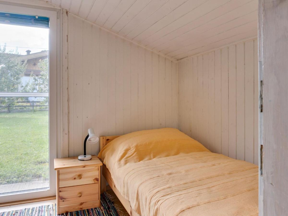 Spacious Chalet In Maishofen Near Forest エクステリア 写真