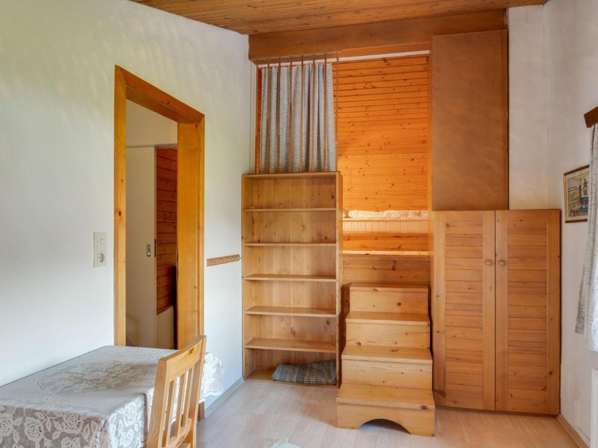 Spacious Chalet In Maishofen Near Forest エクステリア 写真